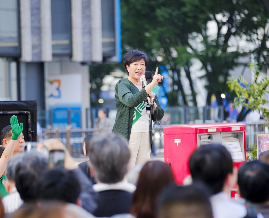 71歲的小池百合子再度連任東京都知事。X