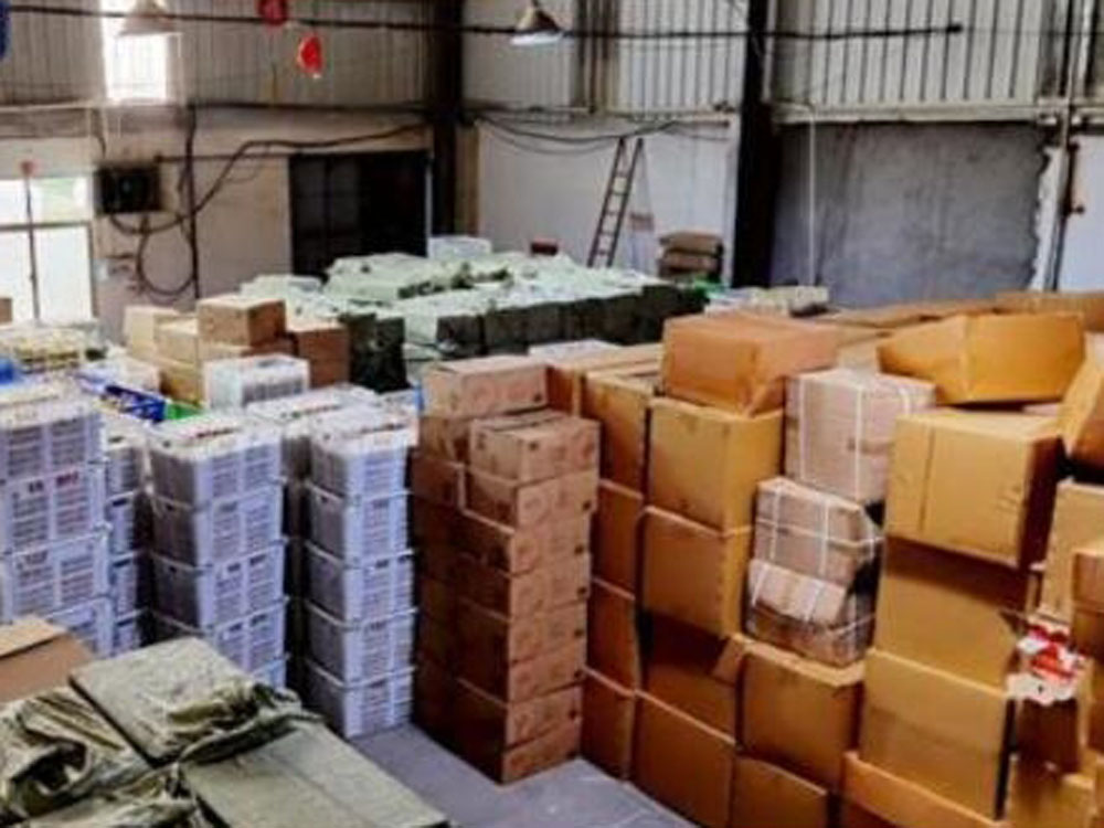 及时阻断了假冒品牌月饼流入市场,涉案金额3000余万元。(央视截图)