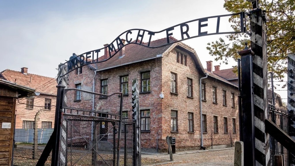 奥斯辛威纳粹集中营的入口。资料图片