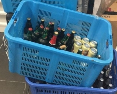 行動中檢獲的酒類。警方圖片