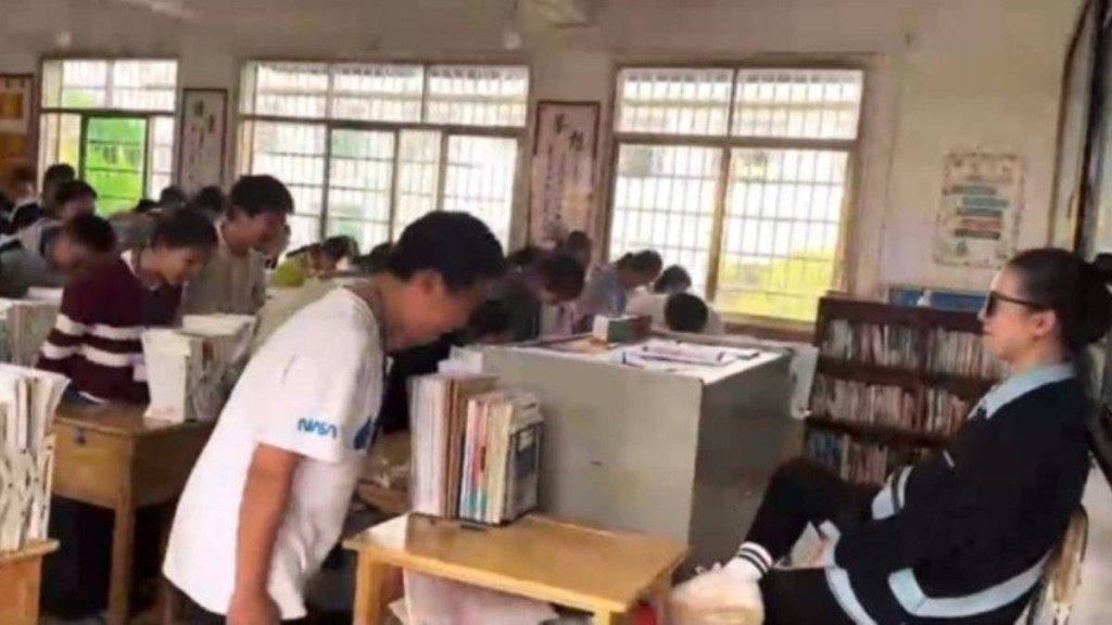 湖南有女教師扮霸總，要學生配合拍短片捱批。上游新聞