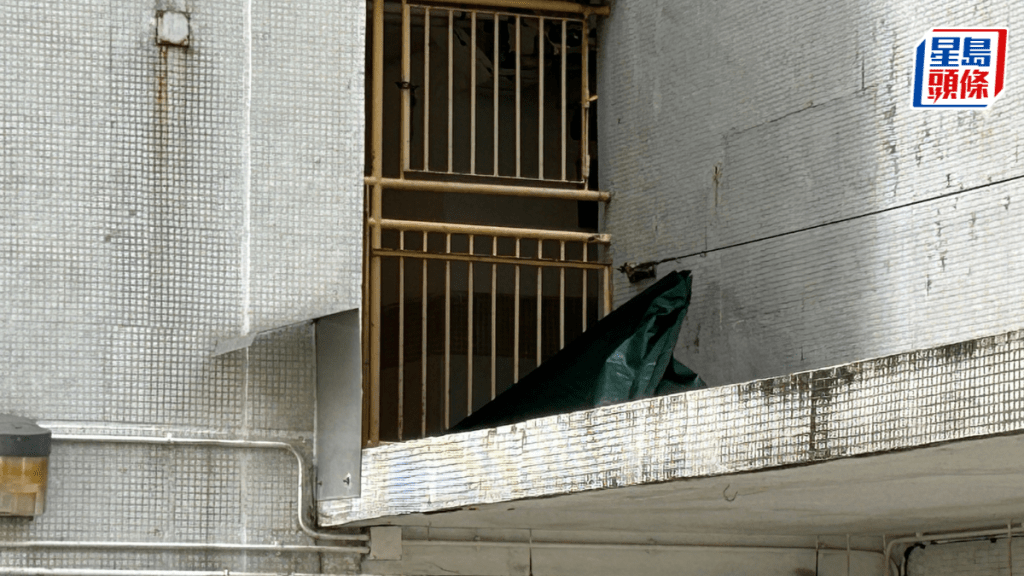 女子墮樓當場死亡。蔡楚輝攝