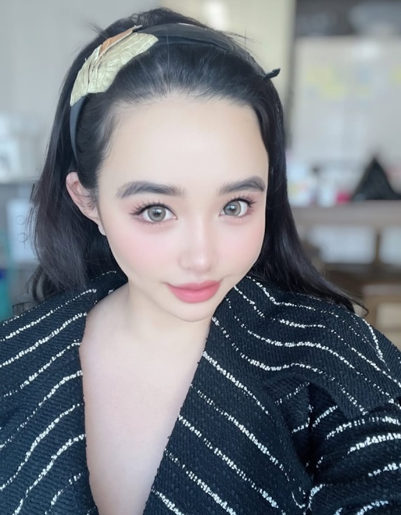 朴春又再发功,今日突然发文大爆当年吸毒传闻背后真相。 朴春又再发功,今日突然发文大爆当年吸毒传闻背后真相。