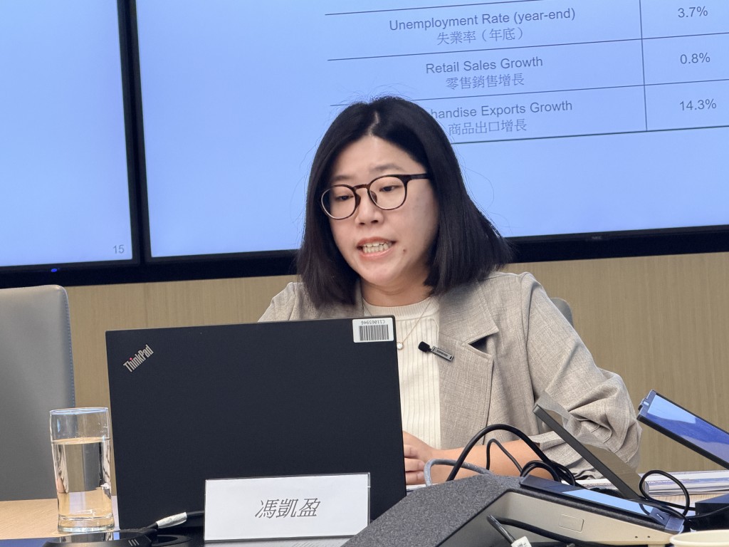 馮凱盈表示,由於企業加快人工智能應用,將會取代現有工作崗位。 馮凱盈表示,由於企業加快人工智能應用,將會取代現有工作崗位。