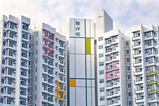 ■明日起,須檢疫者入住檢疫中心十天,回家觀察四天。