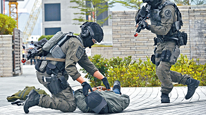 警隊在2019至2021年間,與其他政府部門及公共機構共進行27次聯合反恐演習。資料圖片