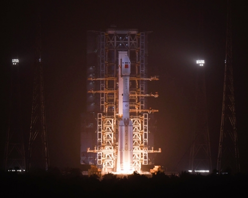 長征七號A遙二運載火箭今日凌晨1時51分成功發射。新華社圖片