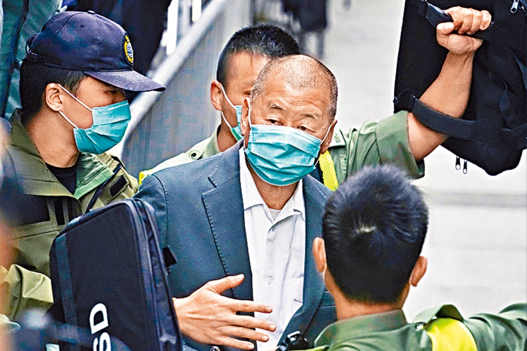 黎智英在舉行「飯盒會」前會透過工作平台Slack蒐集員工建議，但對沒興趣的建議只會輕輕帶過，主要是向員工發表其個人想法及政治立場。