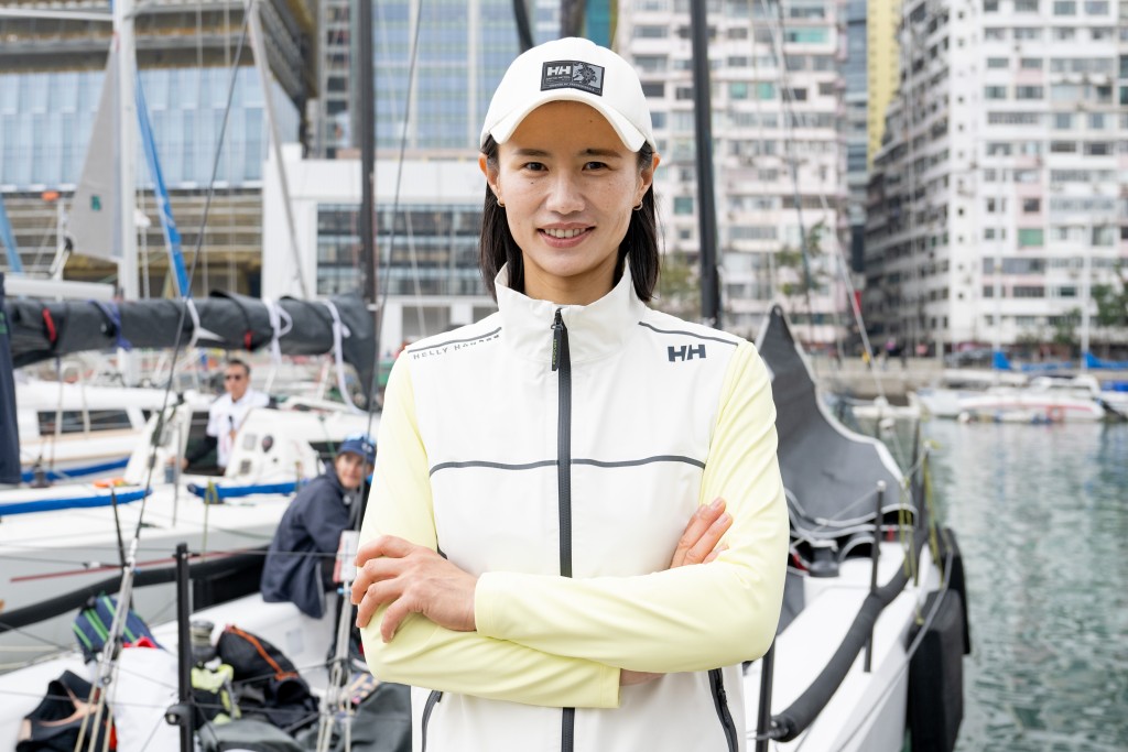 内地帆船运动奥运金牌得主徐莉佳为「Capitano 号」舵手。 公关图片