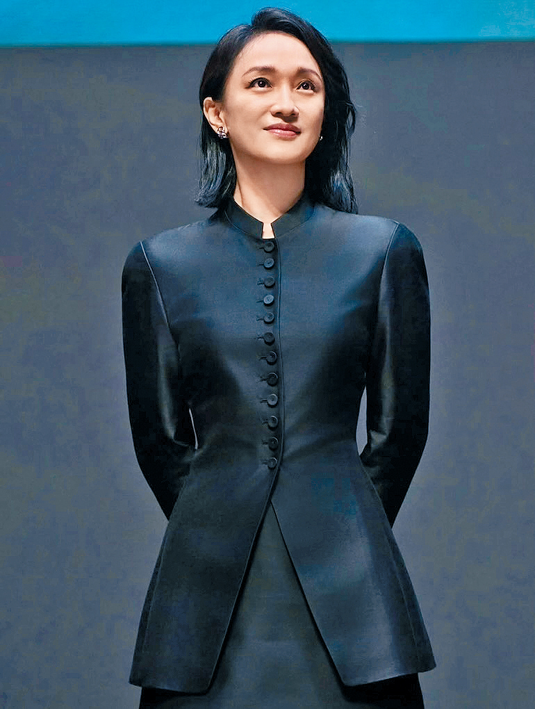 周迅主演、唯一入围主竞赛的华语片《初次尝到寂寞》前晚举行首映礼。