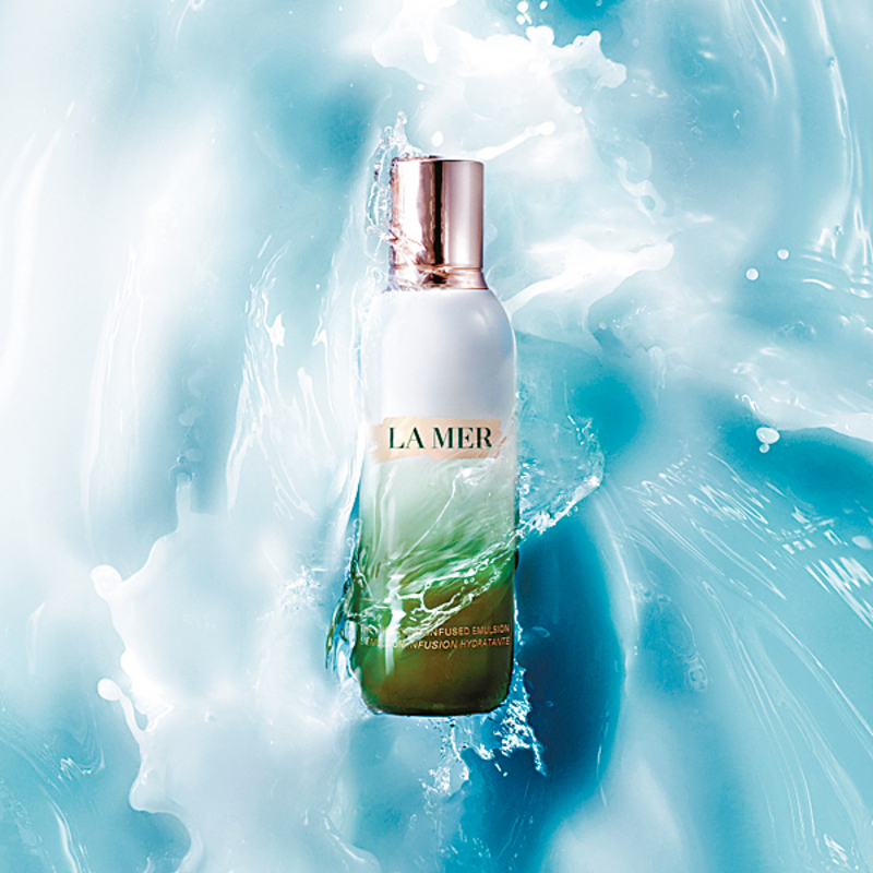 ●水润保湿乳液50ml、125ml/L，糅合营养丰富的深海巨藻和大豆，以及促进细胞更生的Miracle Broth?活肤精华，重拾健康亮丽美肌。