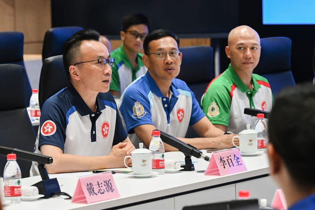 李百全與紀律部隊及輔助服務隊伍代表到杭州考察。保安局facebook圖片