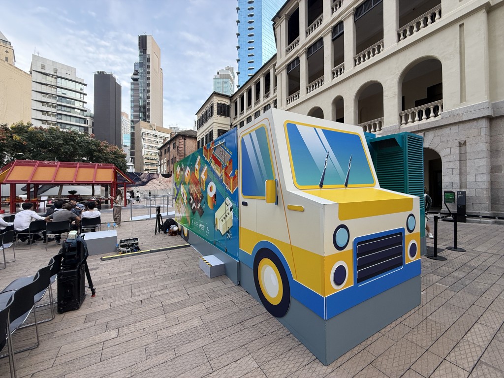 「HELLO！故宮」大篷車四年內會走訪160間香港及內地中小學。