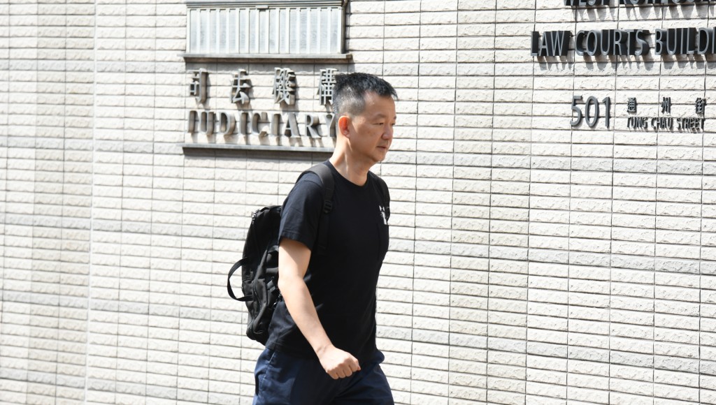 初選案被告之一陳志泉到法庭。 何健勇攝