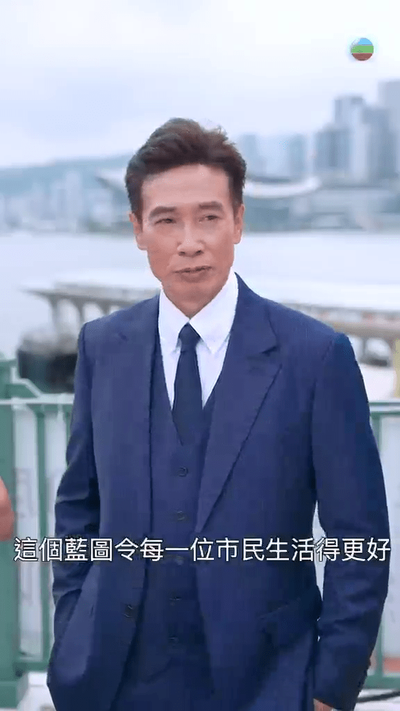 Michael(陳豪飾)與大家繼續討論,五年規劃不僅著眼於經濟層面。 Michael(陳豪飾)與大家繼續討論,五年規劃不僅著眼於經濟層面。