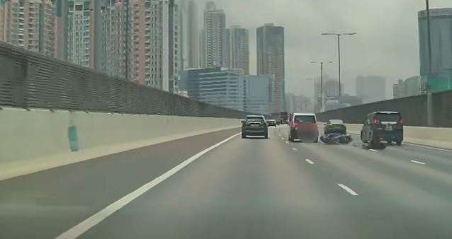 电自行车伏低，与铁骑士分离。fb 车cam L（香港群组）  