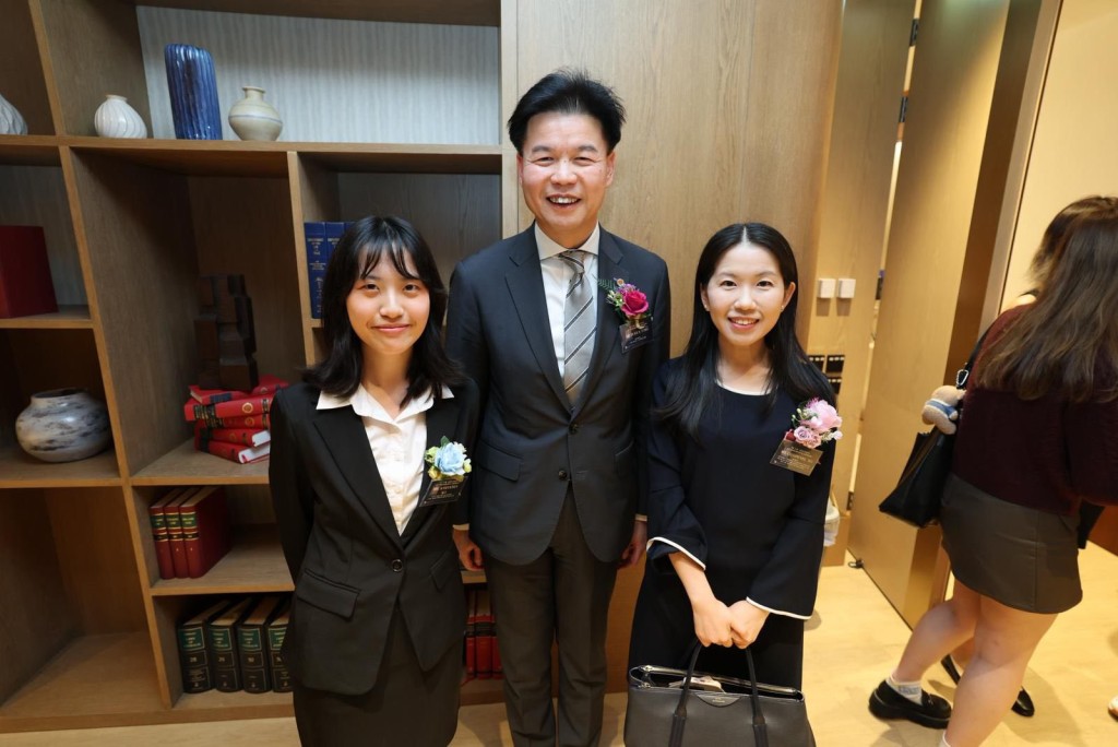 湯文龍強調，在充滿挑戰的時刻，法律專業應主動走在前方。律師會FB圖片