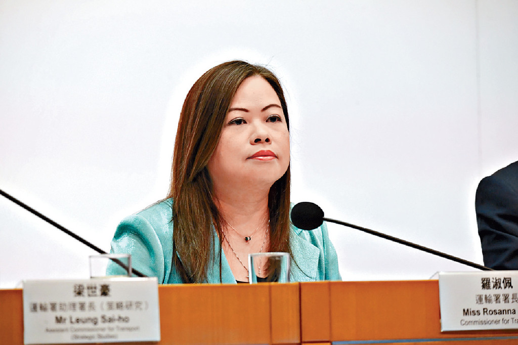 ■運輸署署長羅淑佩表示，署方考慮使用其他科技或措施協助駕駛者盡快適應。