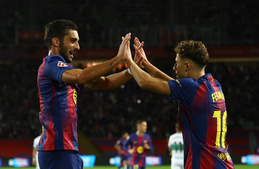 巴塞隆拿以3：1擊敗艾爾切。路透社