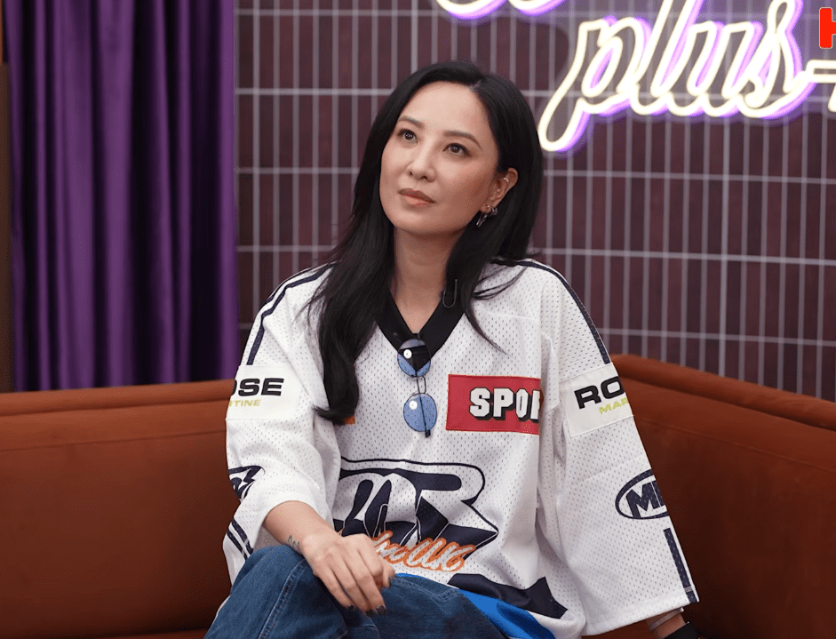 鄭希怡指當時覺得畀全香港人笑緊。