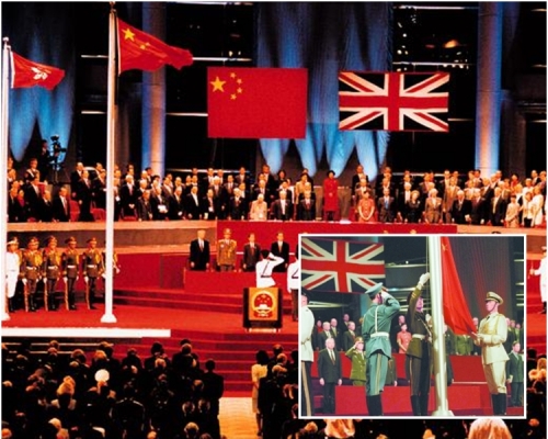 程志強表示，儀式開始前，升旗手朱濤已開始流鼻血。網圖