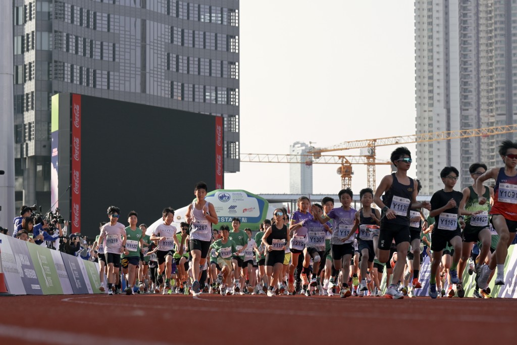 賽事吸引逾1,000名10至15歲的青少年參賽者。