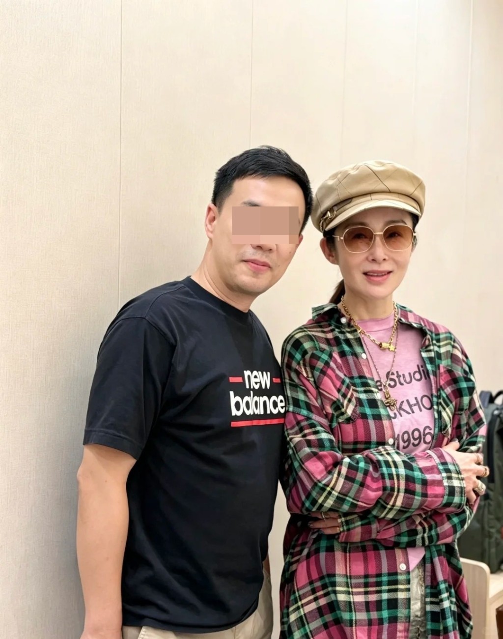 張敏日前於內地被粉絲捕獲。