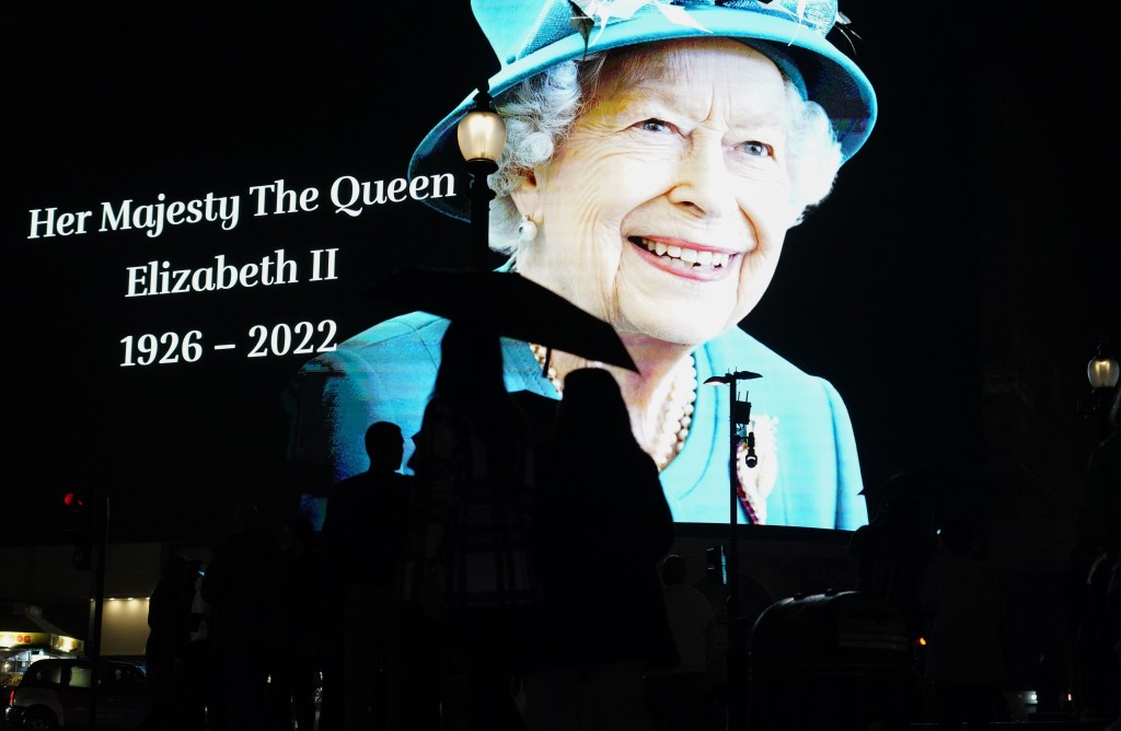 英女皇於英國時間8日離世，享年96歲。AP圖片