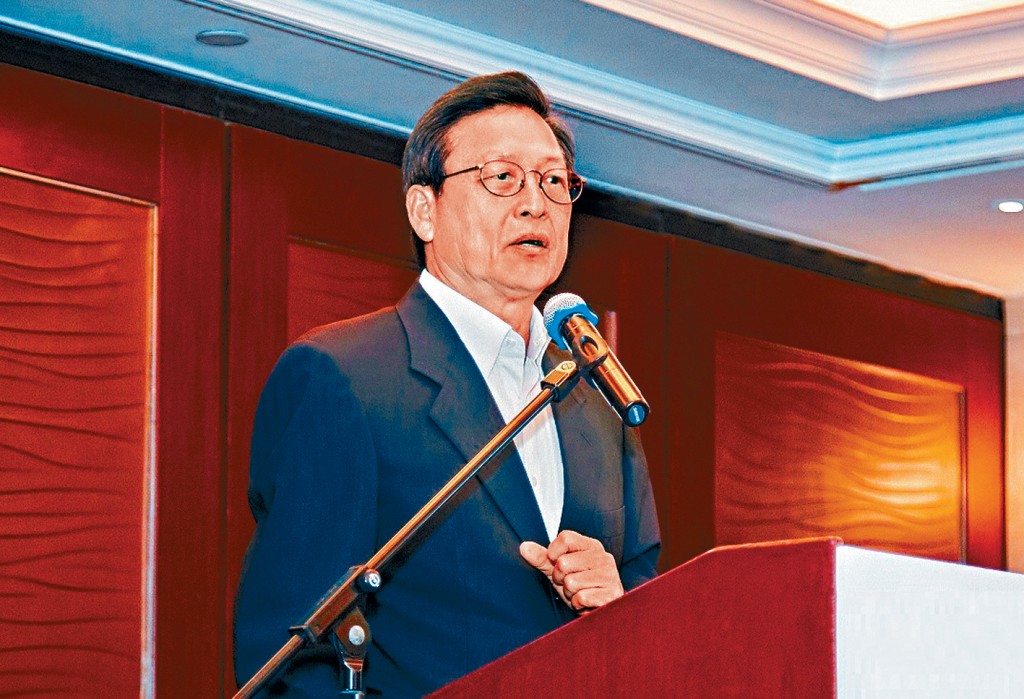 美聯黃建業預期今年全年樓價料升約10%，創自2017年後的9年來最大按年升幅。