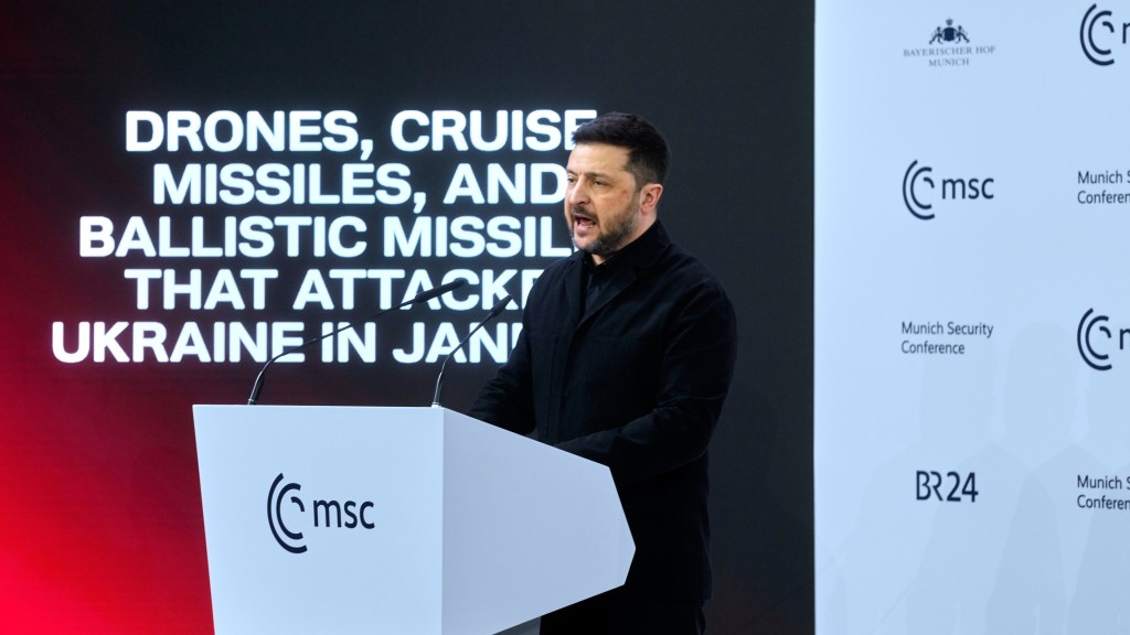 烏克蘭總統澤連斯基在慕尼黑安全會議期間表示，準備討論舉行全國選舉。 美聯社