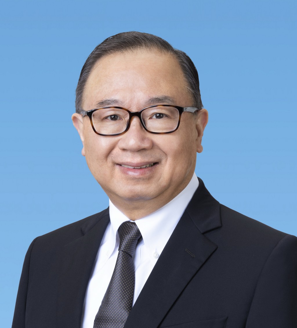 廖長江獲選為香港賽馬會副主席。  