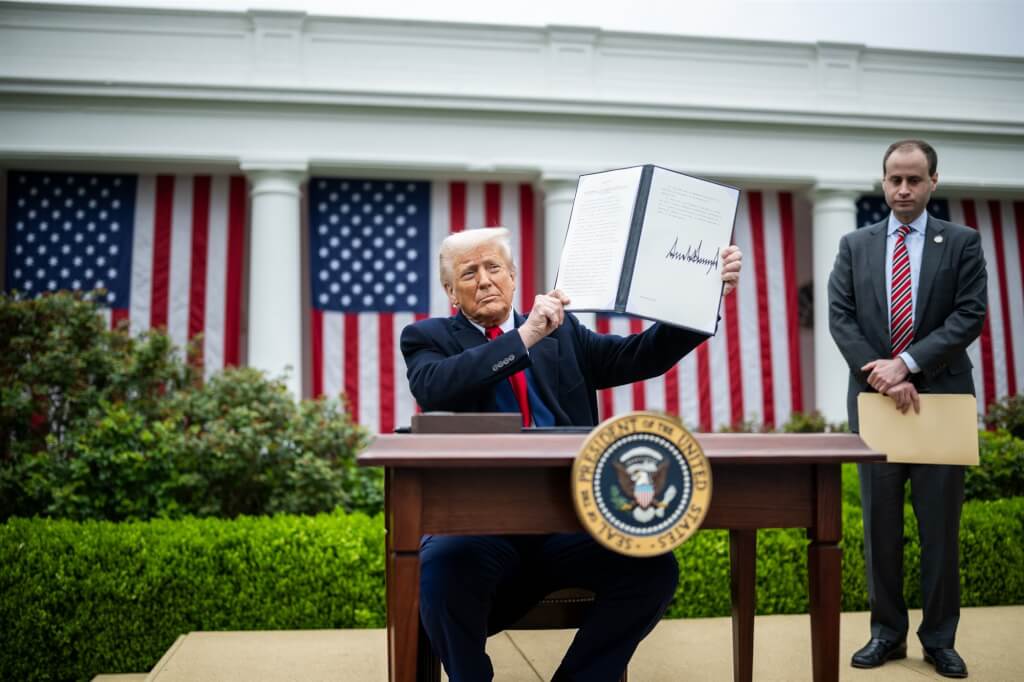 特朗普發出的徵稅函顯示,8月1日起對緬甸徵收40%關稅。X.com/White House 特朗普發出的徵稅函顯示,8月1日起對緬甸徵收40%關稅。X.com/White House