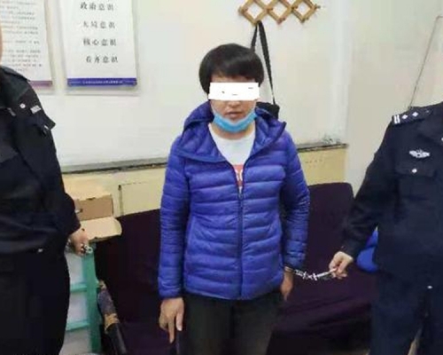 近日,一名潛逃十年的搶劫犯罪嫌疑人,在一宗交通事故中露了馬腳,被大連市金州交警大隊民警抓獲。(網圖)