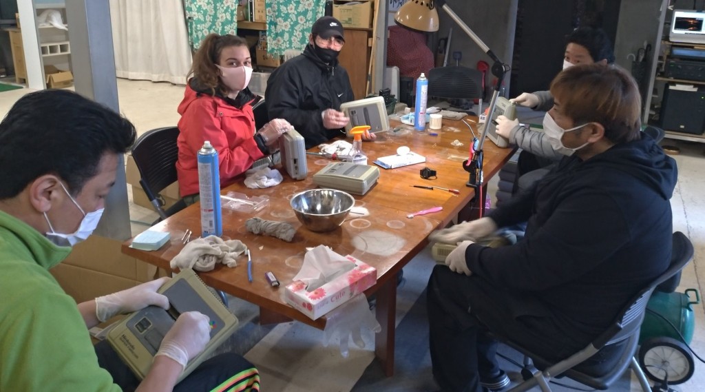 日本懷舊遊戲協會捐100部超級任天堂。FB圖片