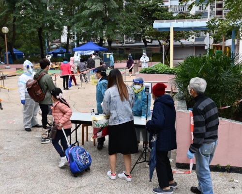 新冠肺炎疫情反覆。