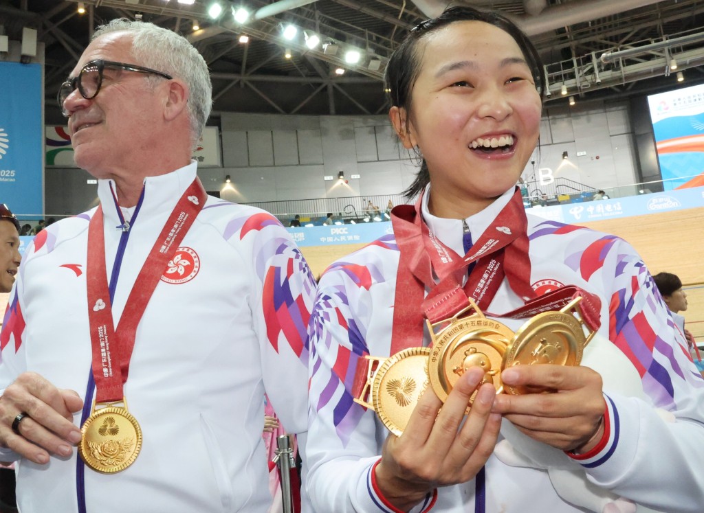 李思穎在全運會獲得3面金牌。徐嘉華攝 李思穎在全運會獲得3面金牌。徐嘉華攝