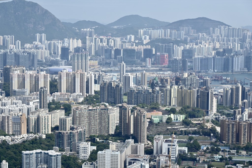 倘若美國加息,本港銀行預計會跟隨加P,但加幅或是一半的0.125厘。 倘若美國加息,本港銀行預計會跟隨加P,但加幅或是一半的0.125厘。