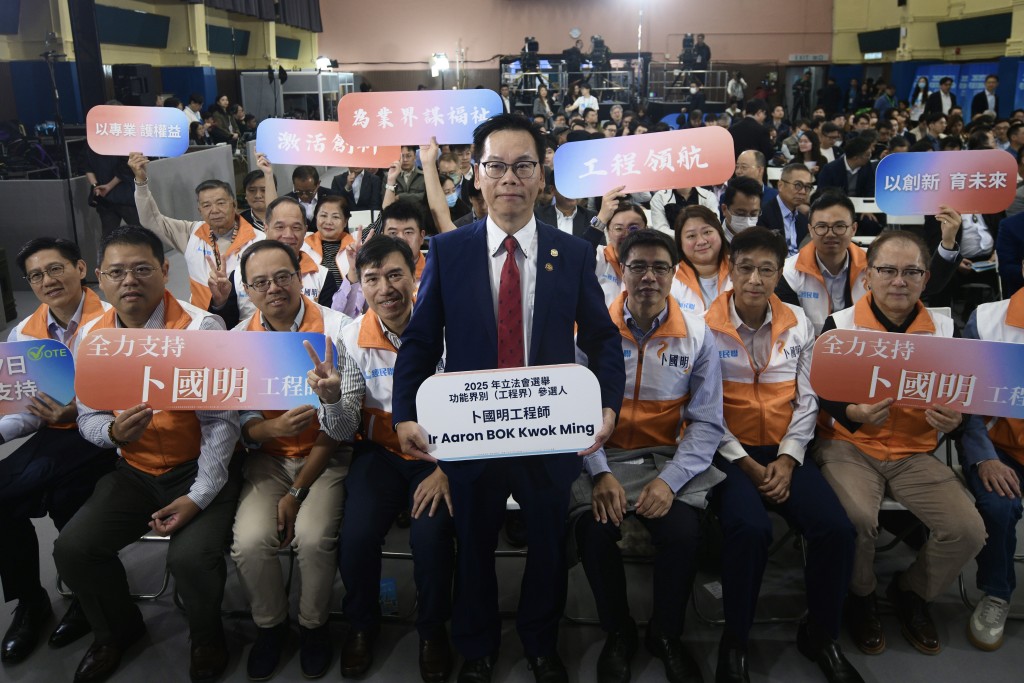 卜國明強調自己對業界有充分的認識,知道業界的困難及痛點,能對症下藥而非遙遠目標。 卜國明強調自己對業界有充分的認識,知道業界的困難及痛點,能對症下藥而非遙遠目標。