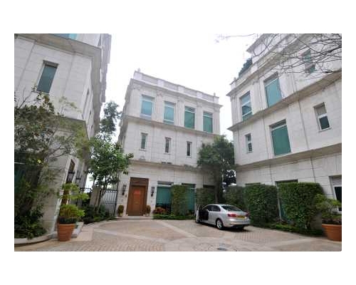 由莎莎國際主席郭少明持有的淺水灣道110號洋房，以26萬租出。
