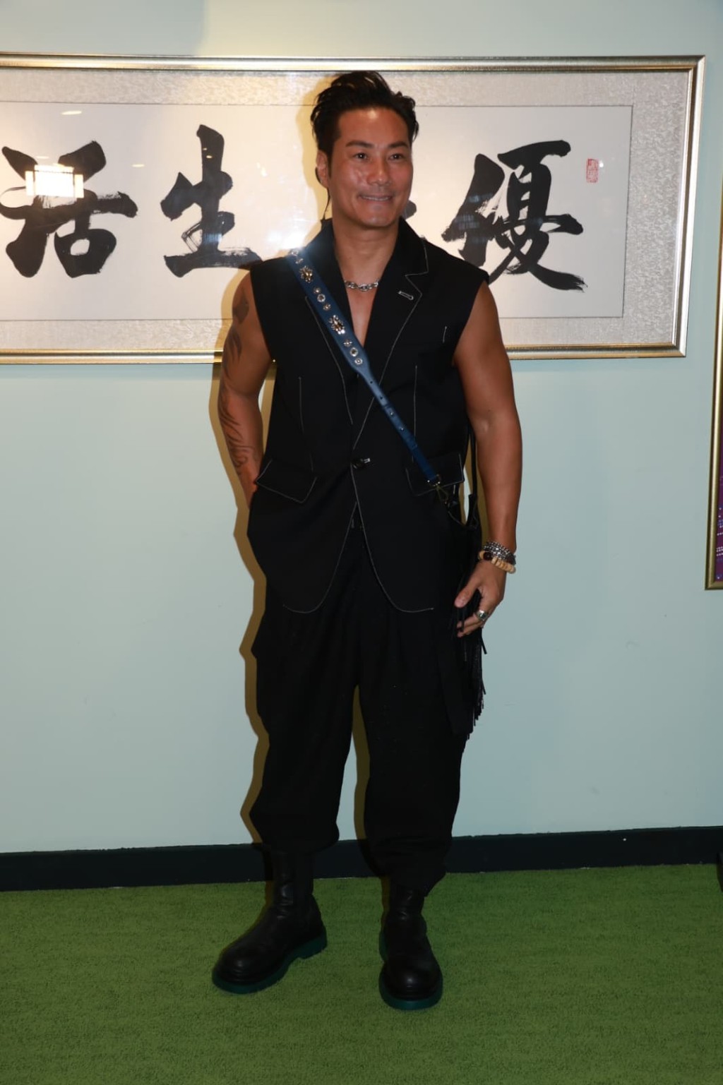 黃竣鋒原名黃集鋒，2022年8月底在吳志雄（大佬B）於深圳經營的餐廳遇襲。