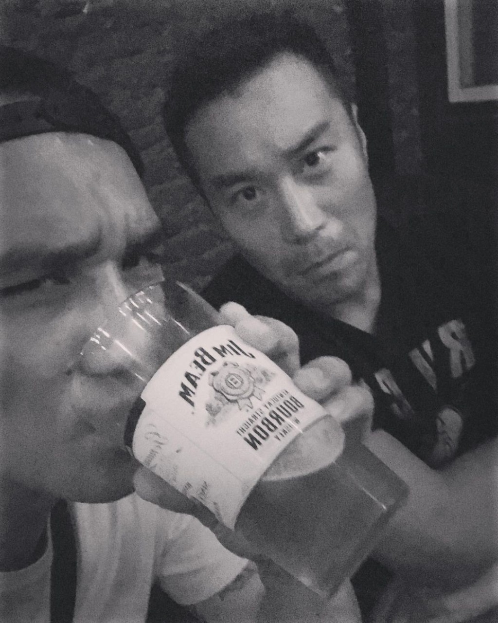 孝全同小馬好老友,後者以學妹嚟稱呼前者。