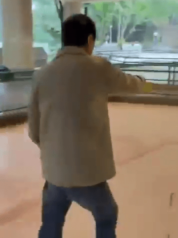 男子自稱是「我做我應該做嘅嘢」。 男子自稱是「我做我應該做嘅嘢」。