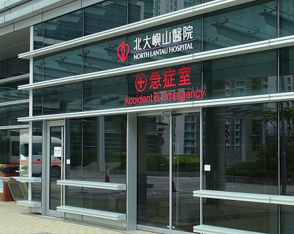 婦人送院搶救惜證實不治。