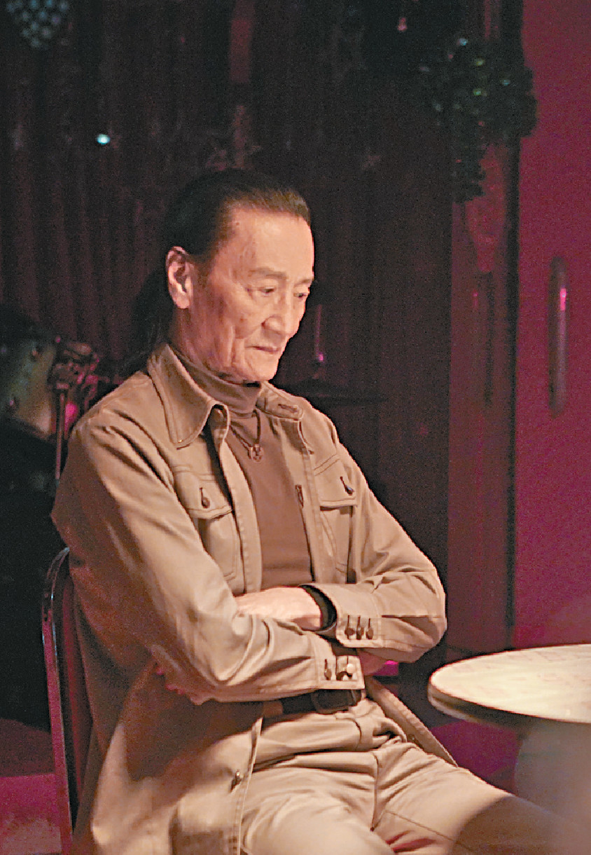 ■谢贤在《杀出个黄昏》中扮演杀手。
