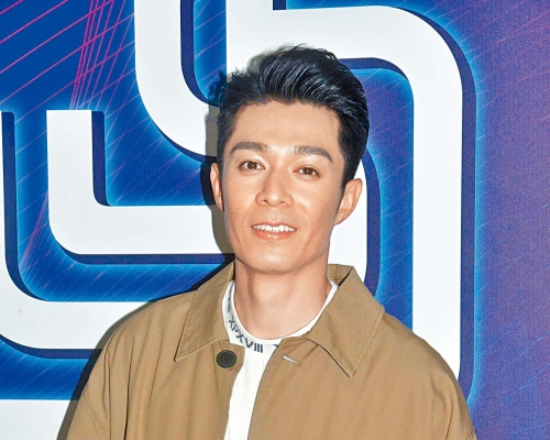 由於需拍攝內地劇與《法證V》撞期，柏豪被逼辭演。