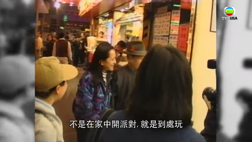 鄧小艾與爸爸感情很好。