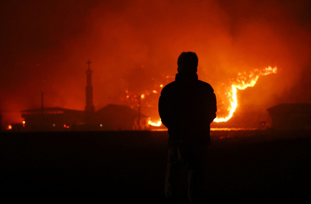 南韩东南部近日发生严重山火。路透社