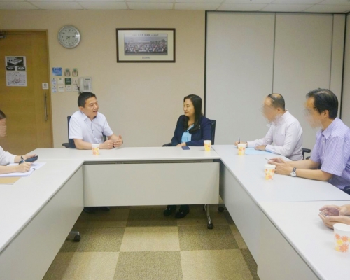 惠東縣政府官員到香港會見海岸居香港苦主代表。議員提供