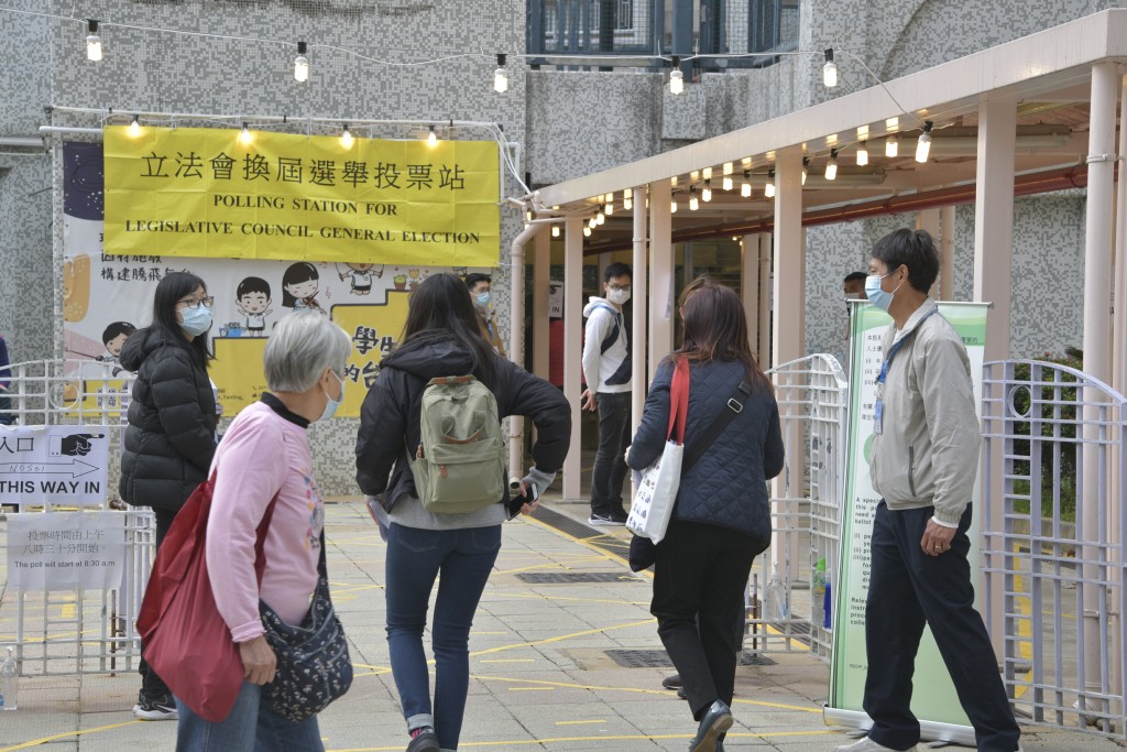 麥美娟呼籲各位發揮巾幗力量,鼓勵身為選民的姊妹、親朋好友及同事積極投票。資料圖片 麥美娟呼籲各位發揮巾幗力量,鼓勵身為選民的姊妹、親朋好友及同事積極投票。資料圖片