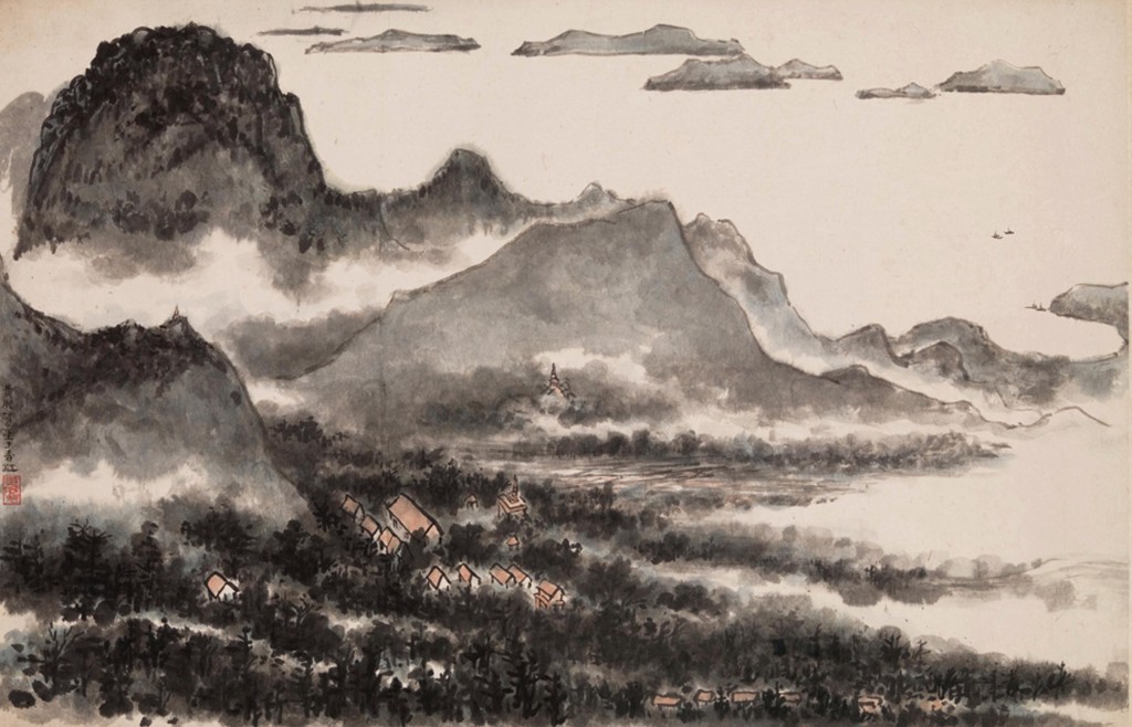黄般若水墨作品，以俯瞰式绘画昂坪、宝莲寺及狗牙岭，凤凰山环在群峰之后，构成烟云层叠、崇山起伏之景。
